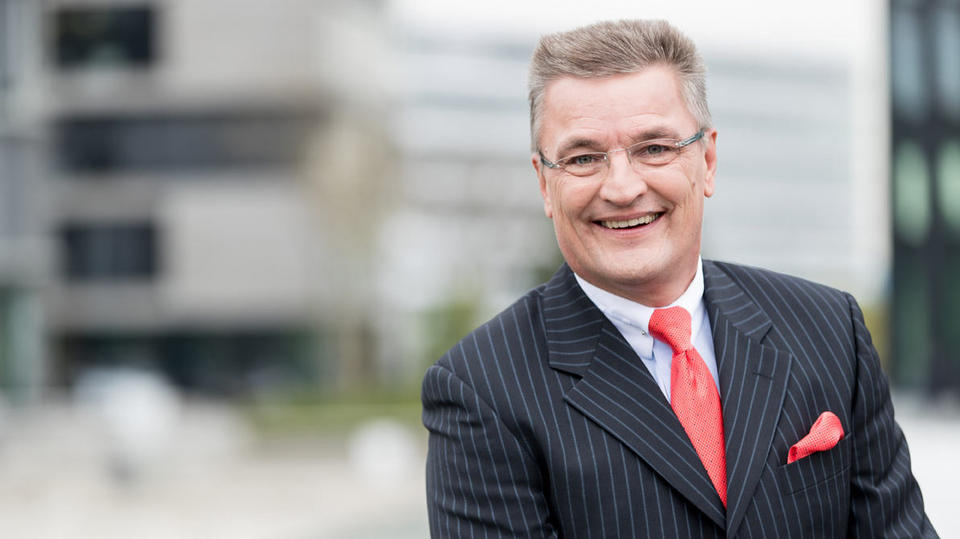 Frank Frenzel einer von vielen Top Referenten auf den DENTAL TEAMDAYS in Berlin 